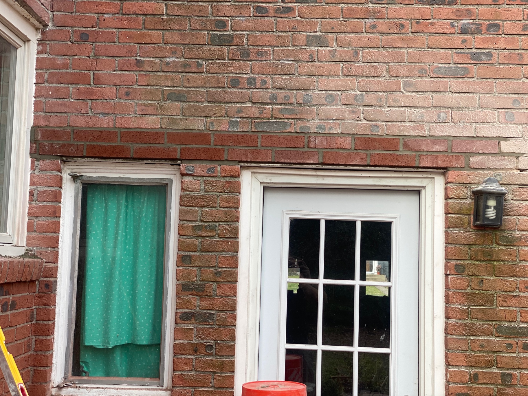 Brick masonry detail and lintel repair work